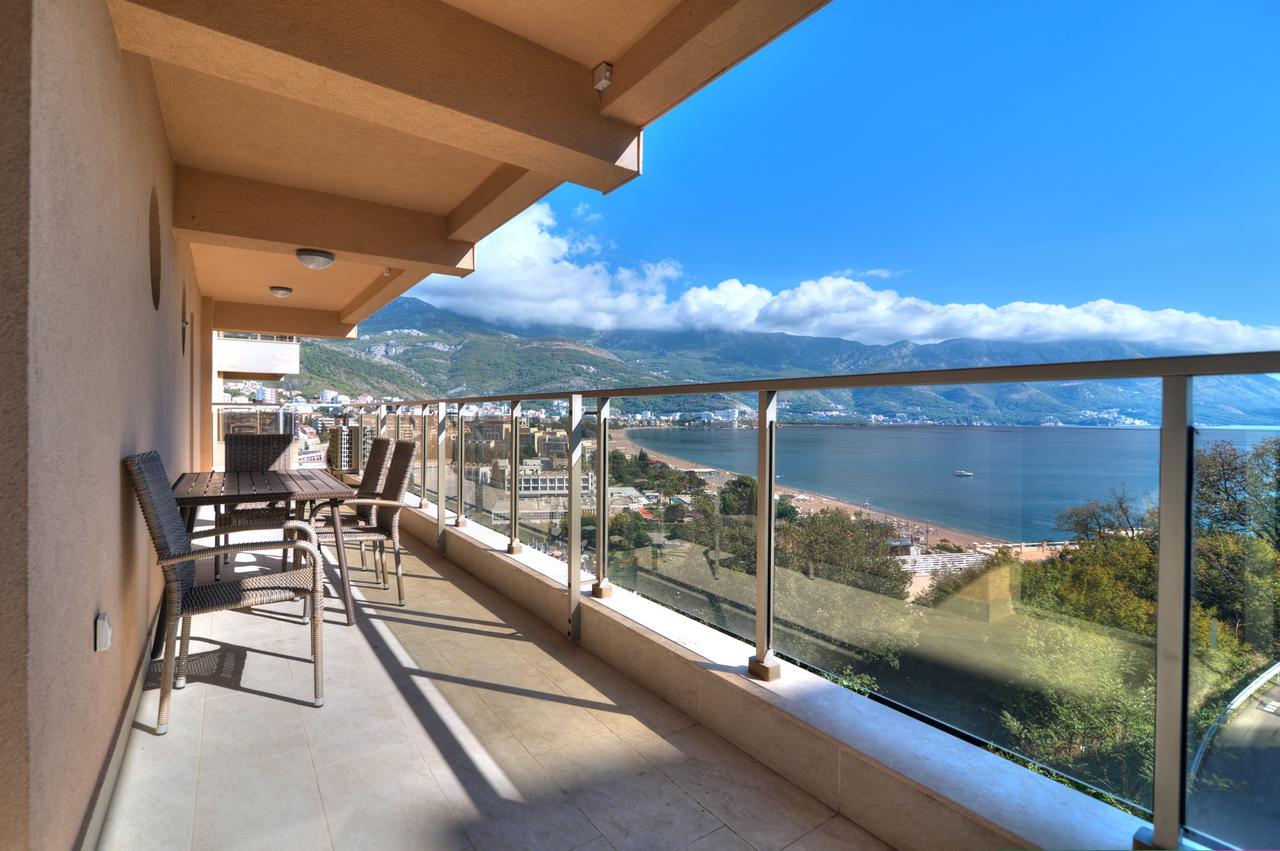 Apartments Harmonia Colours Budva Bagian luar foto