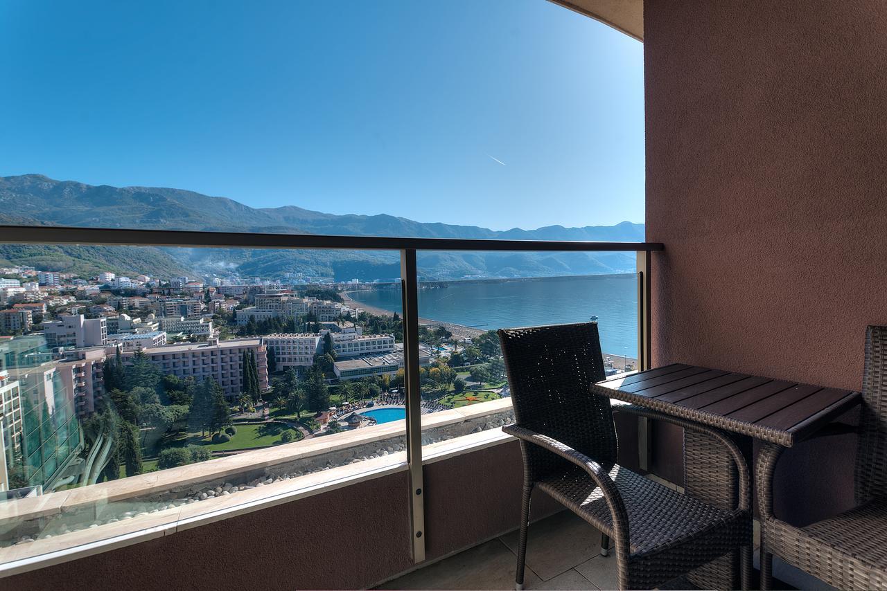 Apartments Harmonia Colours Budva Bagian luar foto
