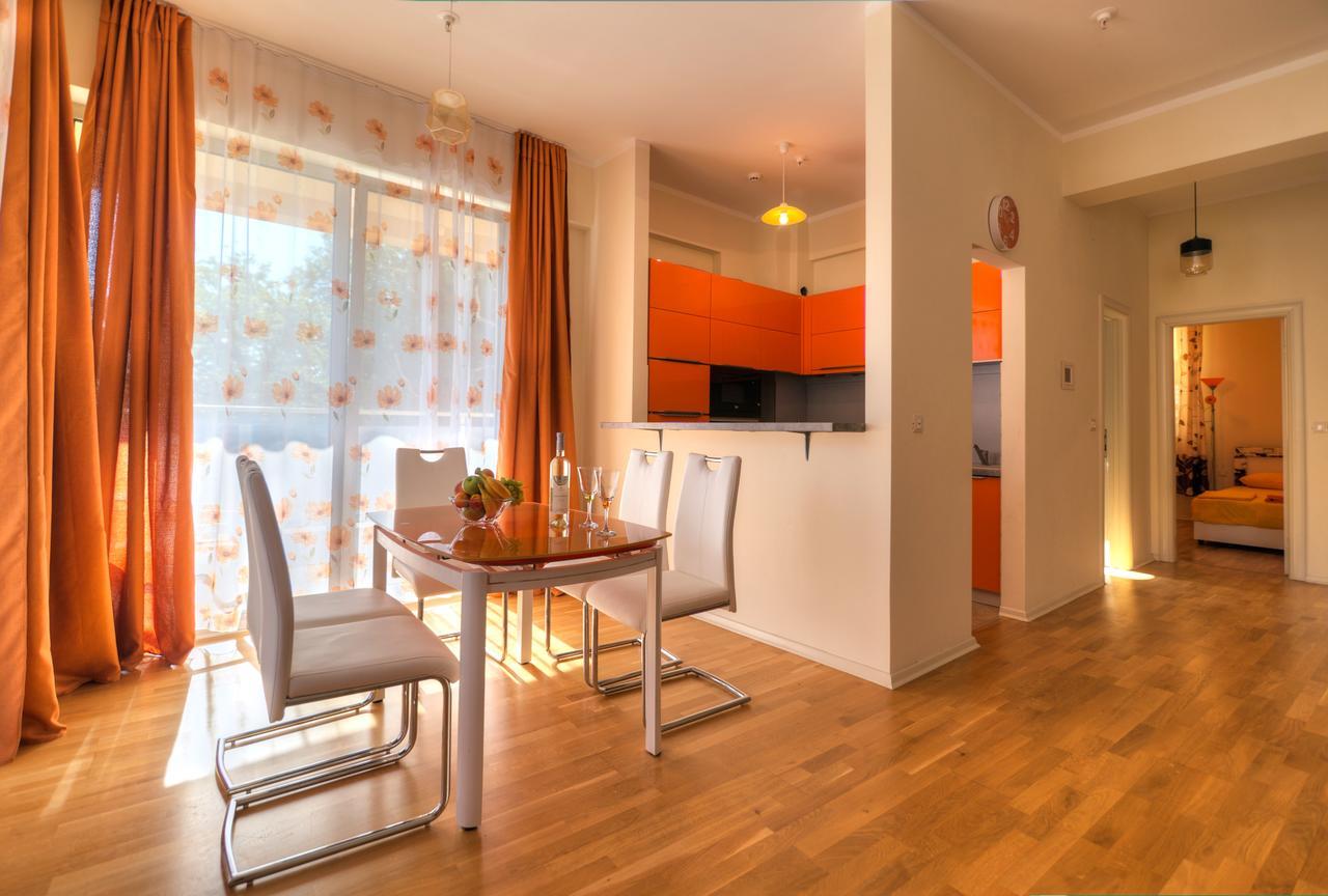 Apartments Harmonia Colours Budva Bagian luar foto