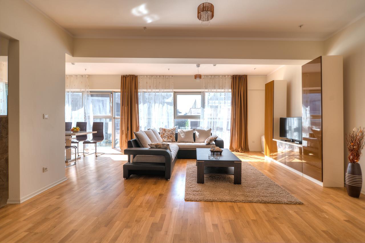Apartments Harmonia Colours Budva Bagian luar foto