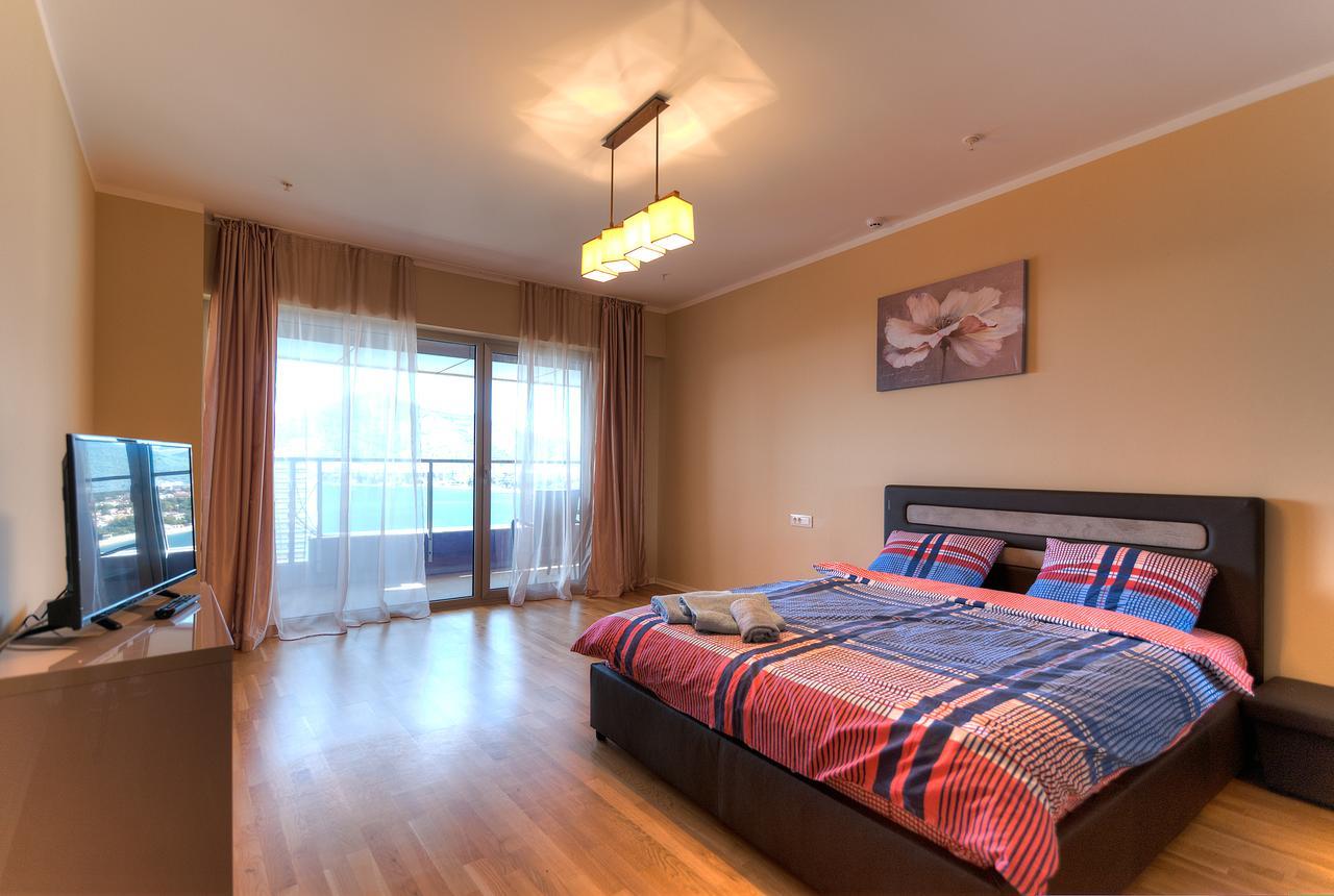 Apartments Harmonia Colours Budva Bagian luar foto
