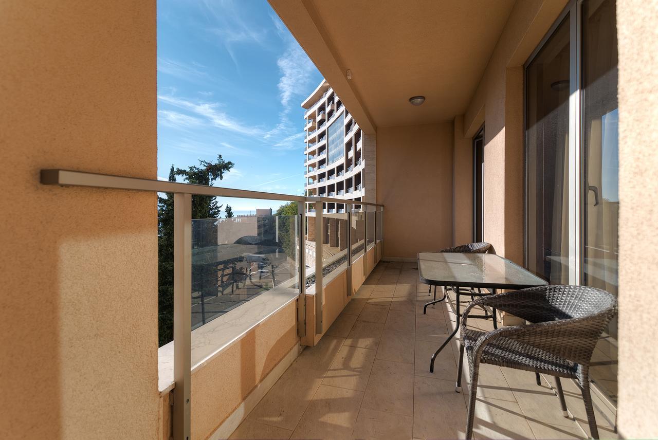 Apartments Harmonia Colours Budva Bagian luar foto